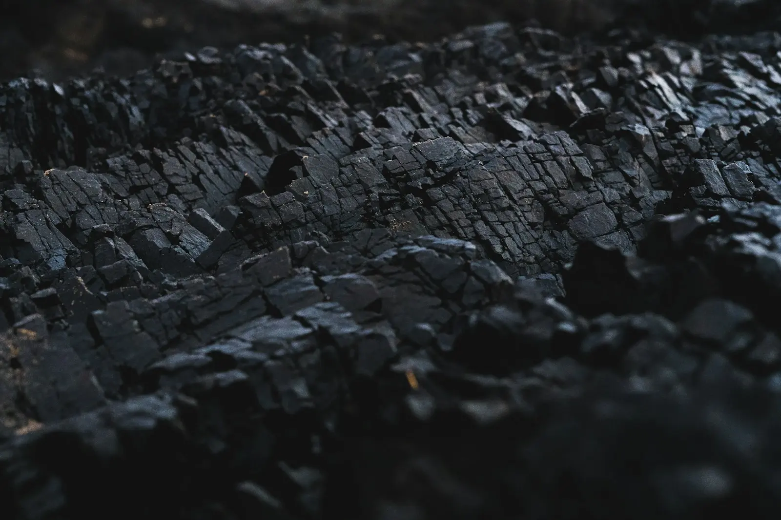Textura mineral oscura